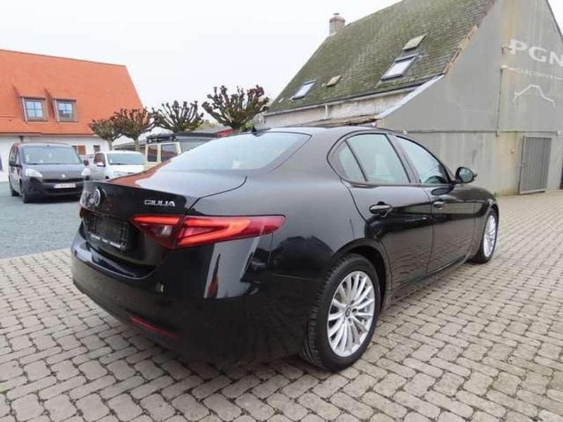 Occasion Alfa Romeo Giulia Super 160 ch (117 kW) 2020 Noir Berline