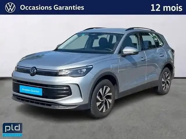 Gris Occasion 2024 VW Tiguan Life SUV | 37 490 € (Super prix) - Image 1/4