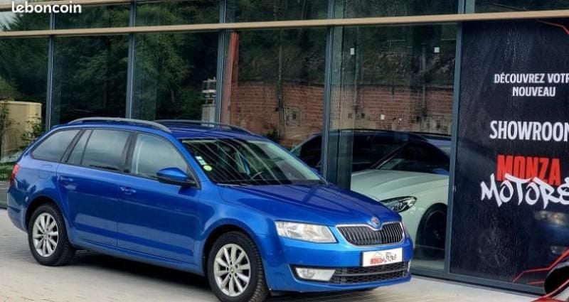 Bleu Utilisé 2017 Skoda Octavia Business Line Break | 11 900 € (Bon prix) - Image 1/4