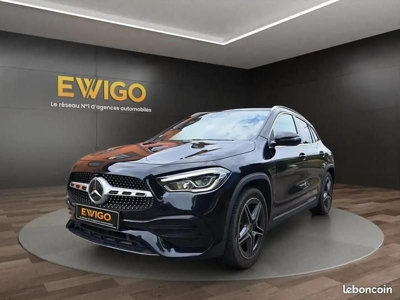 Noir Utilisé 2020 Mercedes GLA250 AMG line SUV | 29 990 € (Prix juste) - Image 1/4
