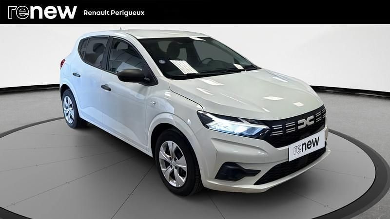 Blanc Utilisé 2022 Dacia Sandero Essentiel Citadine | 12 990 € (Bon prix) - Image 1/4