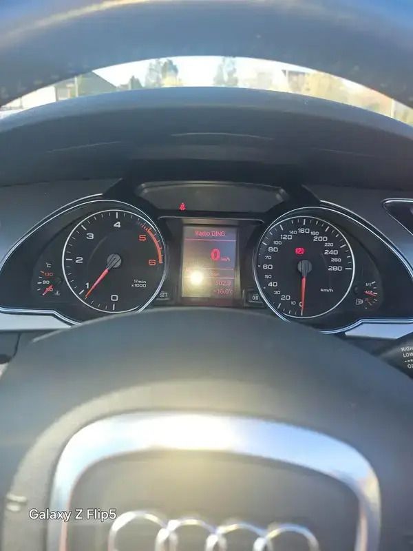 Argent Utilisé 2011 Audi A5 Cabriolet S-Line Cabriolet | 16 400 € - Image 1/4