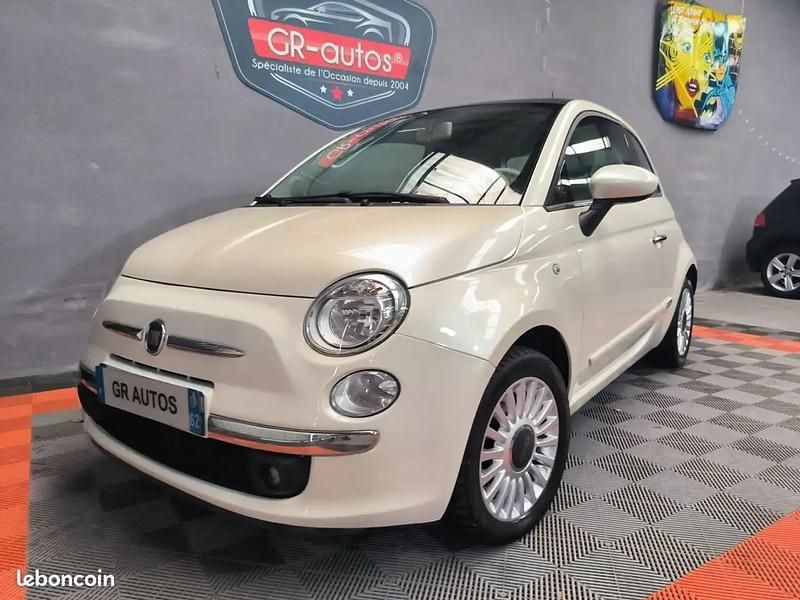 Blanc Utilisé 2013 Fiat 500 Lounge Citadine | 7 990 € (Prix juste) - Image 1/4