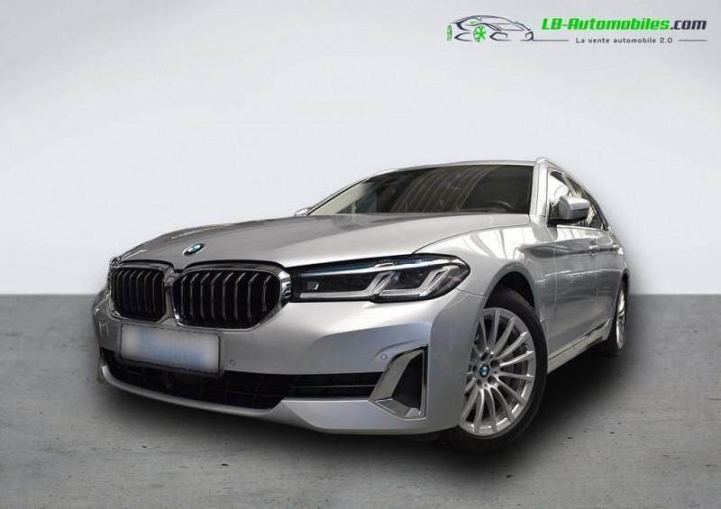 Utilisé 2020 BMW 530 Comfort Edition Berline | 39 400 € (Prix juste) - Image 1/4