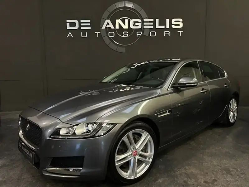 Gris Utilisé 2019 Jaguar XF Prestige Berline | 26 990 € - Image 1/4