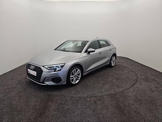 Argent fleuret métallisé Occasion 2023 Audi A3 Business | 29 900 € (Prix assez cher) - Image 1/4