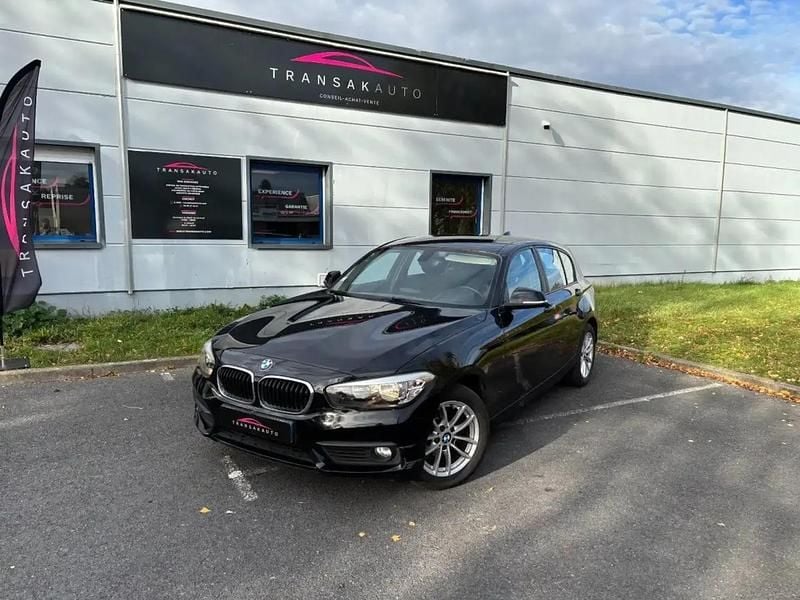 Noir Utilisé 2015 BMW 118 Citadine | 11 990 € (Prix juste) - Image 1/4
