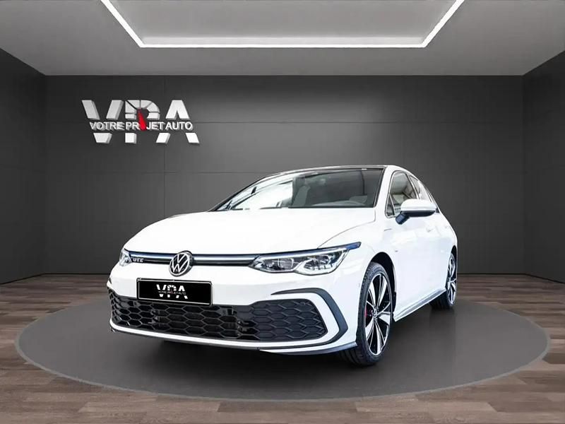 Blanc Utilisé 2021 VW Golf VIII GTE Berline | 25 615 € (Prix juste) - Image 1/4