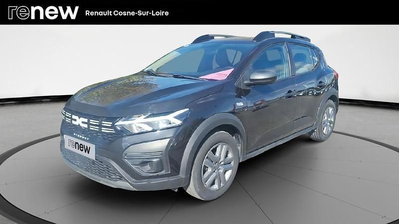 Noir Utilisé 2023 Dacia Sandero Essentiel Citadine | 13 990 € (Prix juste) - Image 1/4