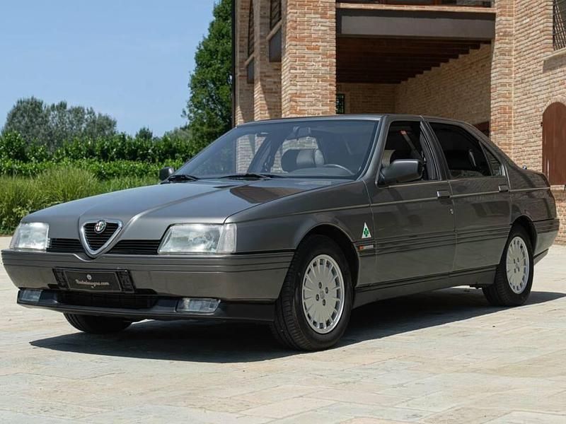 Gris Utilisé 1991 Alfa Romeo 164 Berline | 15 000 € - Image 1/4