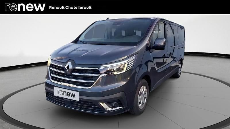 Gris Occasion 2023 Renault Trafic Intens Monospace | 38 990 € - Image 1/4