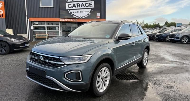Bleu Utilisé 2024 VW T-Roc Style SUV | 27 490 € (Super prix) - Image 1/4