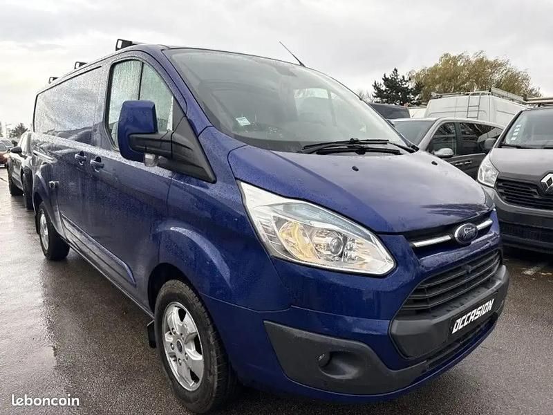 Occasion 2015 Ford Transit Custom Limited Van | 12 990 € (Bon prix) - Image 1/4