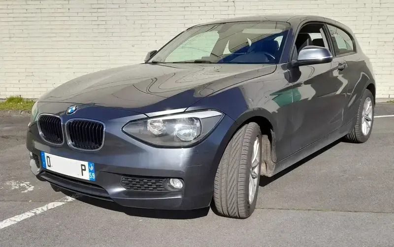 Gris Utilisé 2014 BMW 118 Executive Citadine | 8 490 € (Bon prix) - Image 1/4