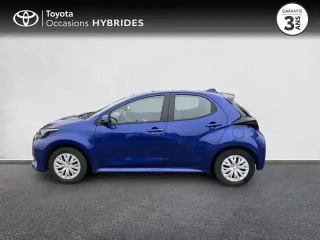 Occasion Toyota Yaris Hybrid 116 ch (85 kW) 2023 Bleu kyanite (m) Berline