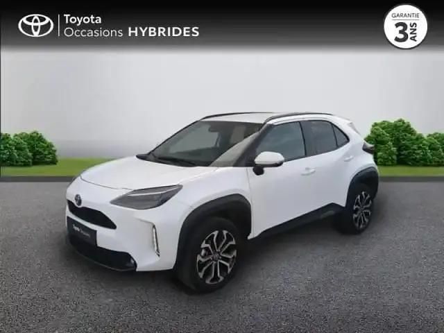 Blanc Occasion 2023 Toyota Yaris Cross Design SUV | 22 990 € (Bon prix) - Image 1/4