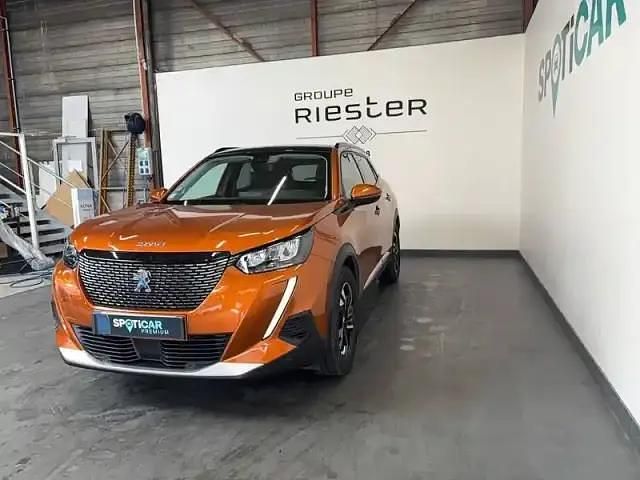 Orange Utilisé 2020 Peugeot 2008 S SUV | 15 480 € (Prix juste) - Image 1/4
