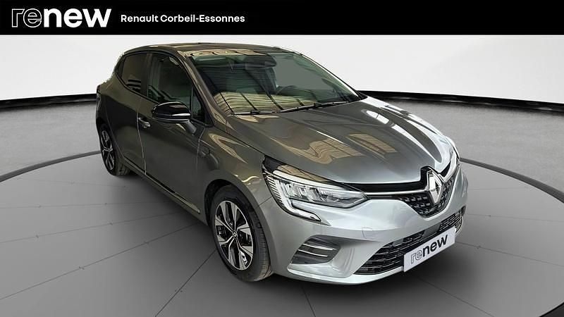 Gris Utilisé 2023 Renault Clio V Evolution Citadine | 14 990 € (Prix juste) - Image 1/4