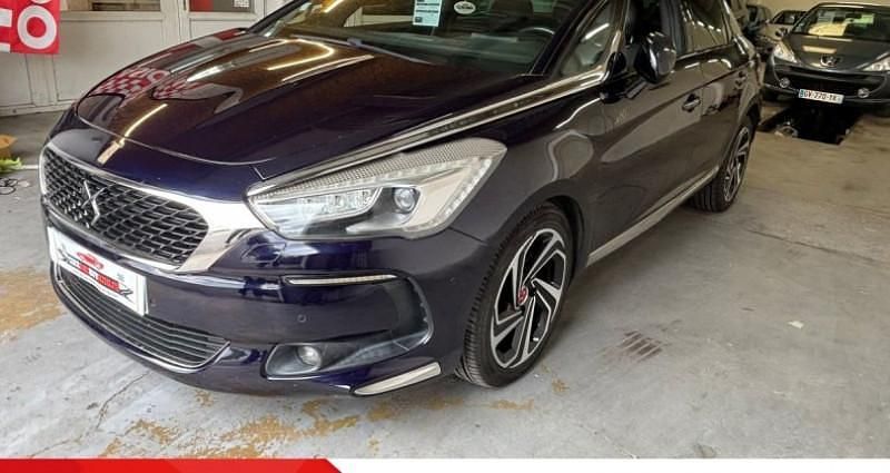 Utilisé 2015 Citroën DS5 Citadine | 11 999 € (Prix juste) - Image 1/4