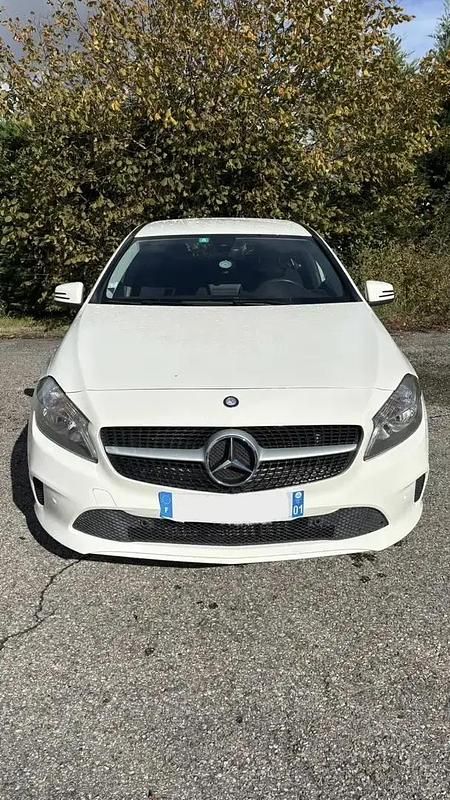 Blanc Occasion 2016 Mercedes A180 Break | 13 000 € (Super prix) - Image 1/4
