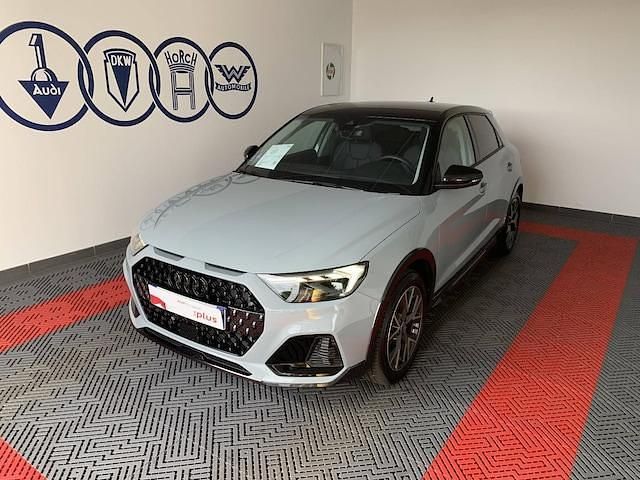 Gris flèche nacré Utilisé 2024 Audi A1 S-Line Citadine | 34 500 € - Image 1/4