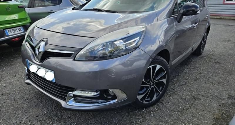 Utilisé 2016 Renault Scénic III Bose Edition Monospace | 9 490 € (Prix juste) - Image 1/4