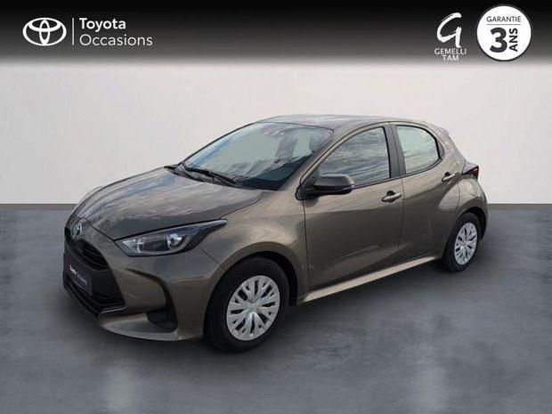 Utilisé 2022 Toyota Yaris Hybrid | 18 610 € (Super prix) - Image 1/4