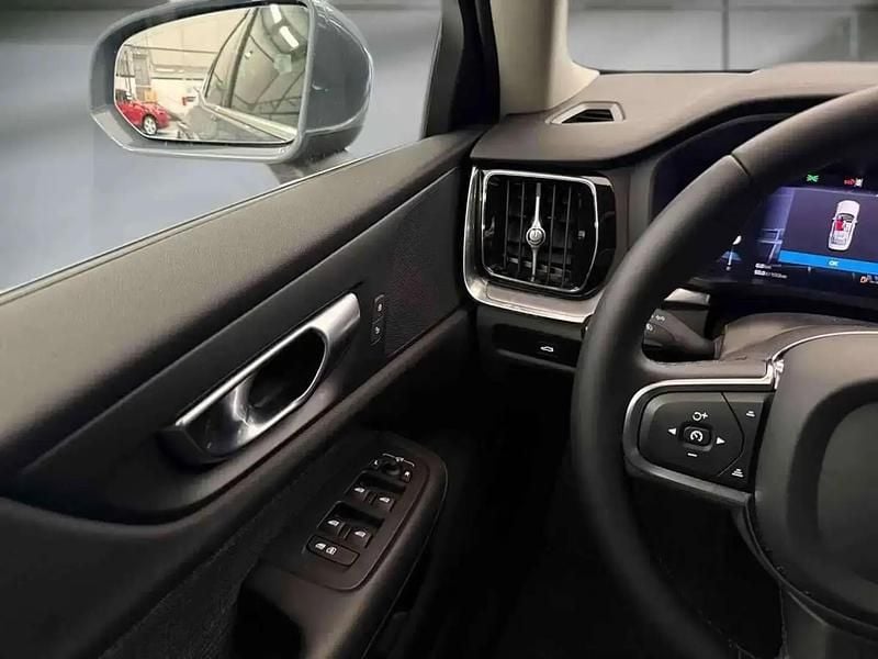 Occasion Volvo S60 197 ch (144 kW) 2024 Gris Berline