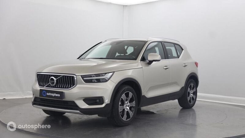 Beige Utilisé 2018 Volvo XC40 Inscription SUV | 24 490 € (Prix juste) - Image 1/4