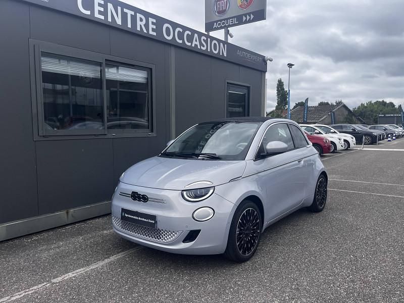 Nouvelle 2025 Fiat 500e La Prima Citadine | 32 790 € (Prix cher) - Image 1/4