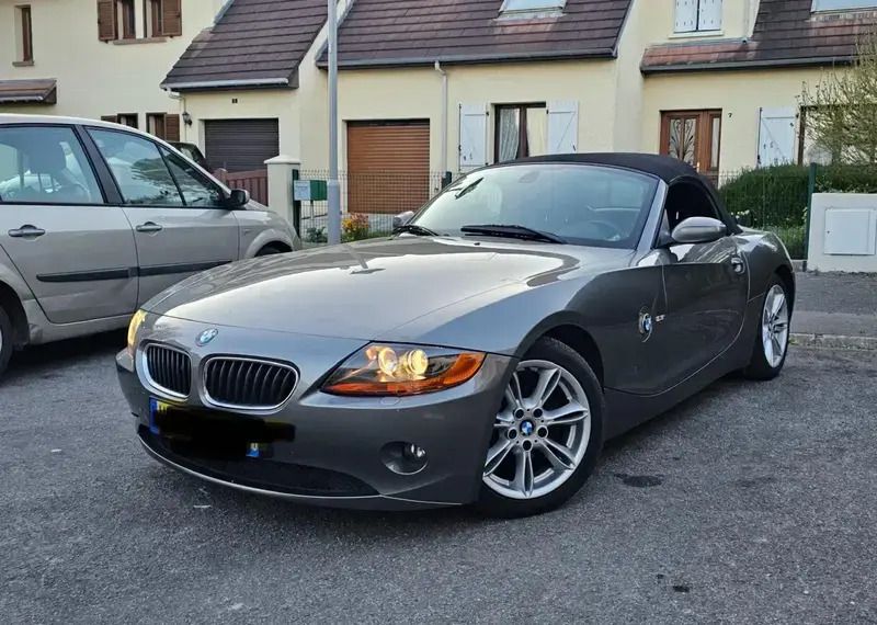 Utilisé 2004 BMW Z4 Sport Line Cabriolet | 11 300 € - Image 1/4