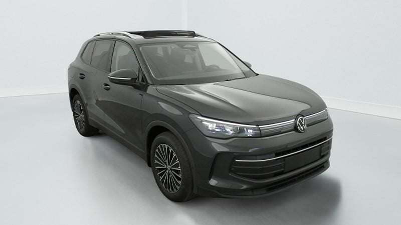 Nouvelle 2025 VW Tiguan Life SUV | 40 670 € (Super prix) - Image 1/4
