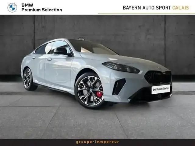 M brooklyn grau metallise Utilisé 2025 BMW 220 M Sport Berline | 51 990 € - Image 1/4
