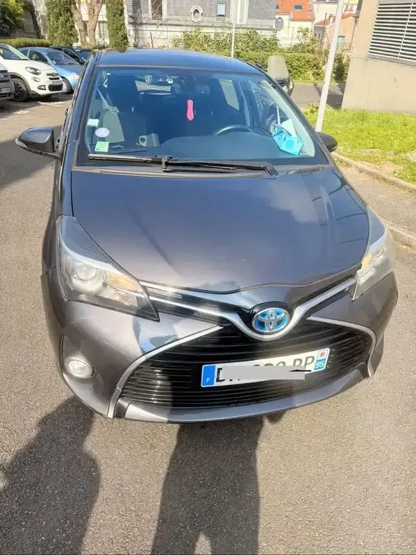 Utilisé 2015 Toyota Yaris Berline | 9 300 € (Prix cher) - Image 1/4