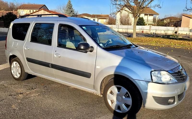 Occasion Dacia Logan MCV Ambiance 86 ch (63 kW) 2009 Gris Break