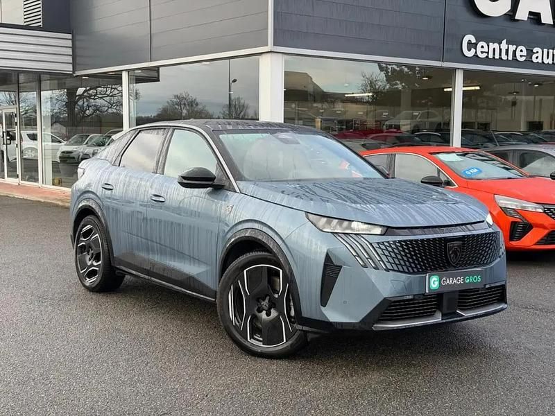 Occasion 2024 Peugeot e-3008 GT SUV | 31 980 € (Super prix) - Image 1/4