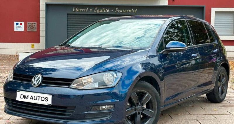 Bleu Utilisé 2015 VW Golf VII Trendline Berline | 10 990 € - Image 1/4