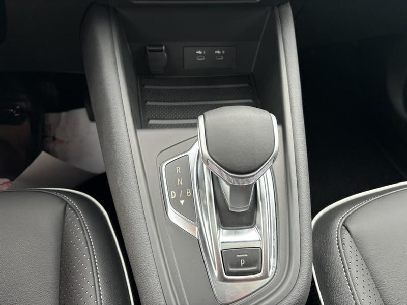 Image 3/4