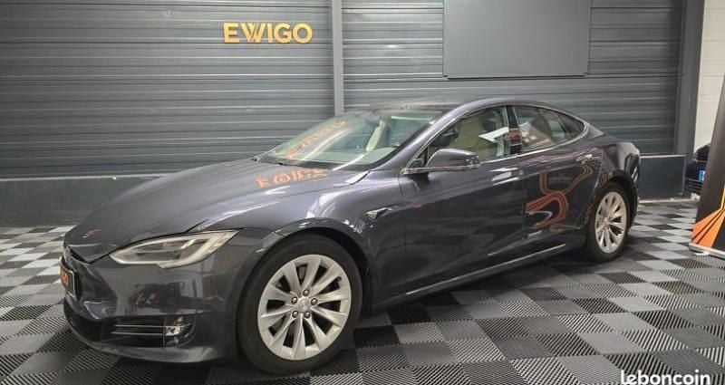 Gris Occasion 2018 Tesla Model S Citadine | 29 990 € (Bon prix) - Image 1/4