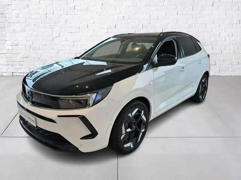 Blanc Utilisé 2023 Opel Grandland X GSe SUV | 28 990 € - Image 1/4