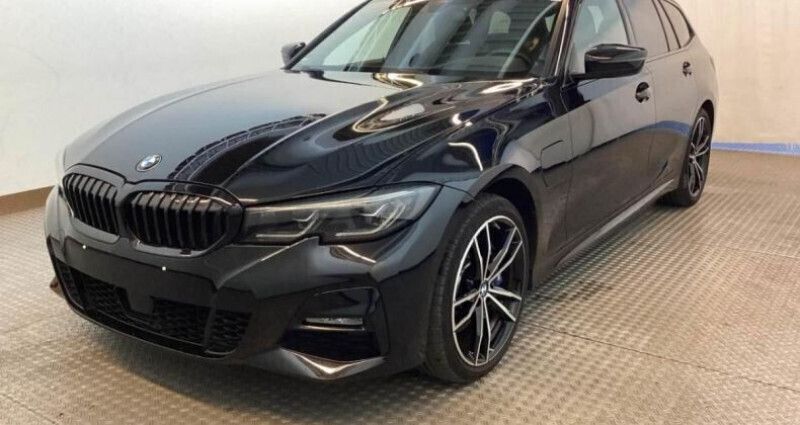 Utilisé 2021 BMW 330e M Sport Break | 41 900 € (Prix cher) - Image 1/4
