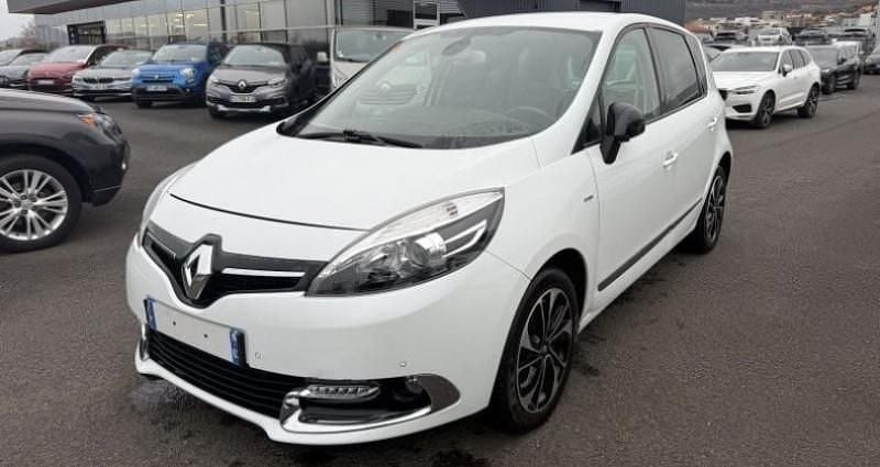 Blanc Occasion 2016 Renault Scénic III Bose Edition Monospace | 10 990 € (Prix juste) - Image 1/4