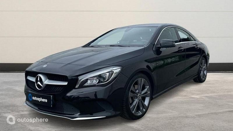 Rouge Utilisé 2018 Mercedes CLA180 Berline | 20 399 € (Prix juste) - Image 1/3