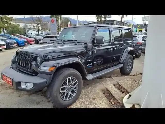 Noir Utilisé 2022 Jeep Wrangler Unlimited Sahara SUV | 55 690 € - Image 1/4