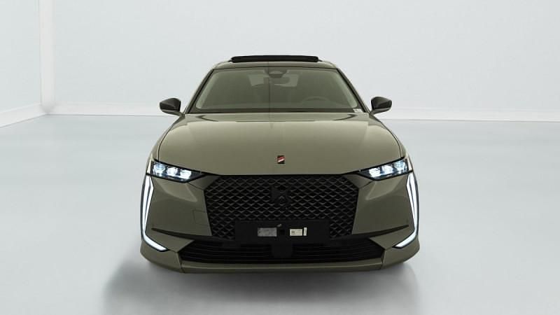 Image 2/4