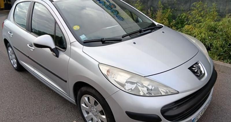 Utilisé 2008 Peugeot 207 Citadine | 3 500 € (Bon prix) - Image 1/4