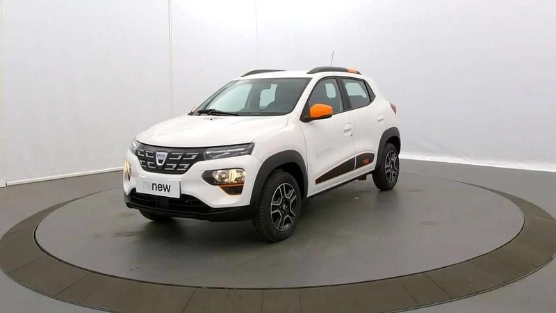 Blanc Utilisé 2022 Dacia Spring Comfort Plus Citadine | 9 999 € - Image 1/4