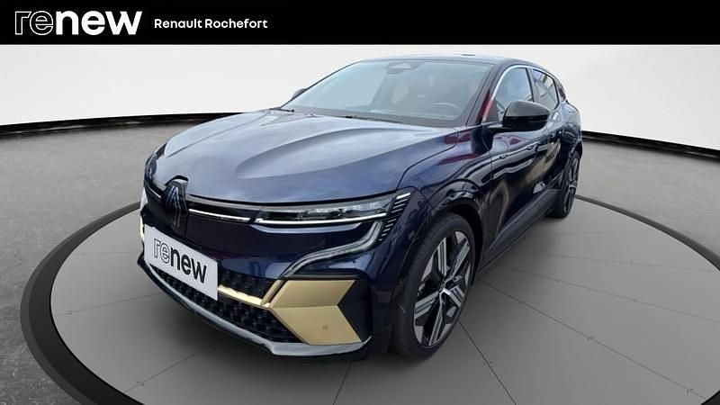 Bleu Utilisé 2022 Renault Mégane Iconic Berline | 24 990 € (Bon prix) - Image 1/4