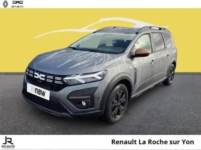 Gris schiste métallisé Utilisé 2025 Dacia Jogger Extreme Monospace | 26 980 € - Image 1/4
