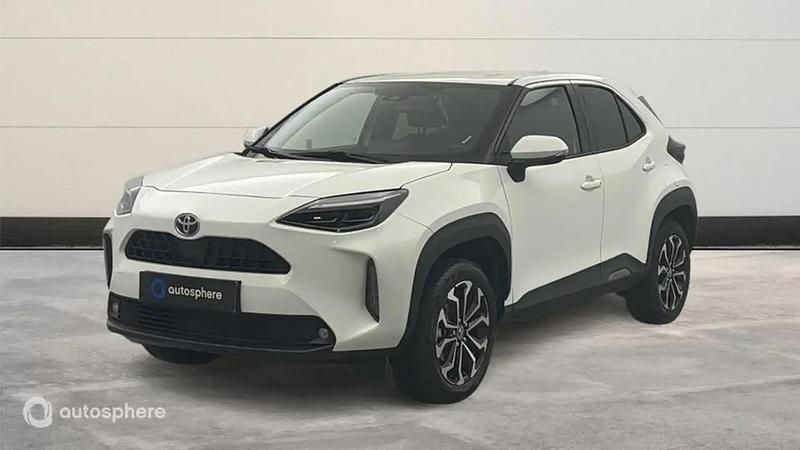 Blanc Utilisé 2022 Toyota Yaris Cross Design SUV | 23 999 € (Prix juste) - Image 1/4